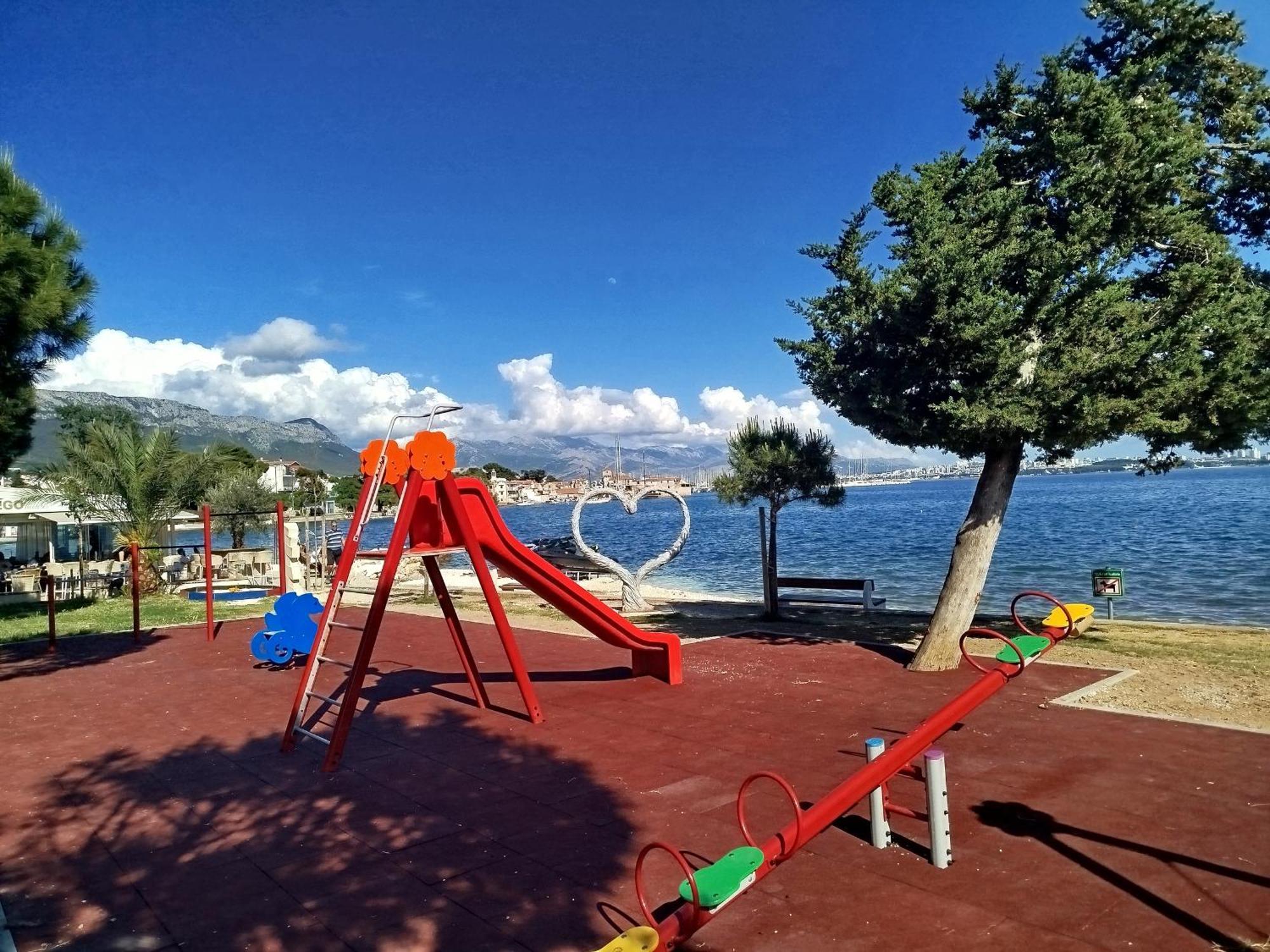 Pelivan Apartments Kastela Luaran gambar